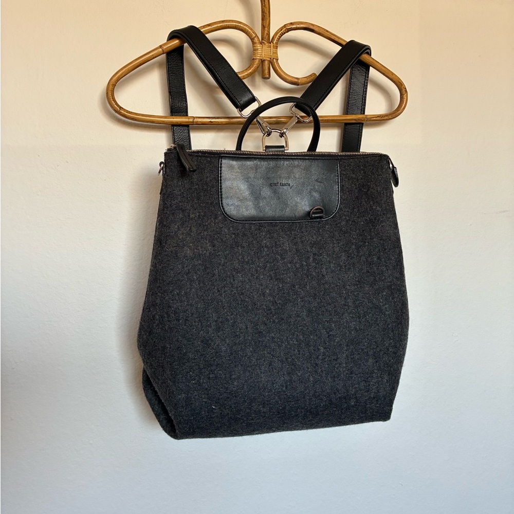 Graf Lantz Bedford Merino Wool Midi Backpack - *Small Flaw*
